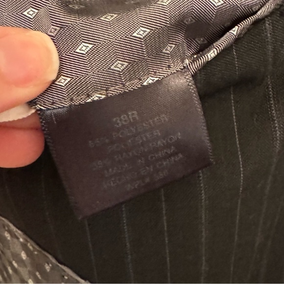 Men's J. Ferrar Black Pinstripe Blazer Suit Jacket - Picture 10 of 14